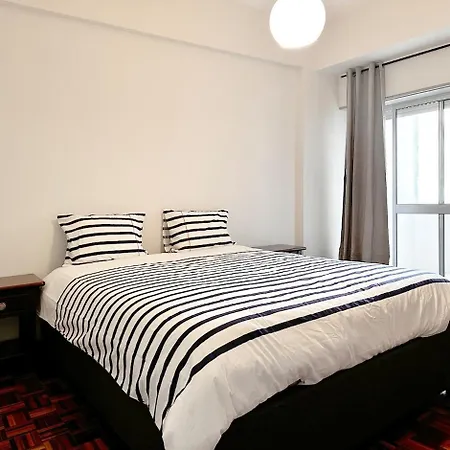 2 Bedroom In Sao Joao Da Caparica דירה *