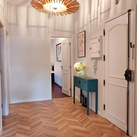 דירה 2 Bedroom In Sao Joao Da Caparica *
